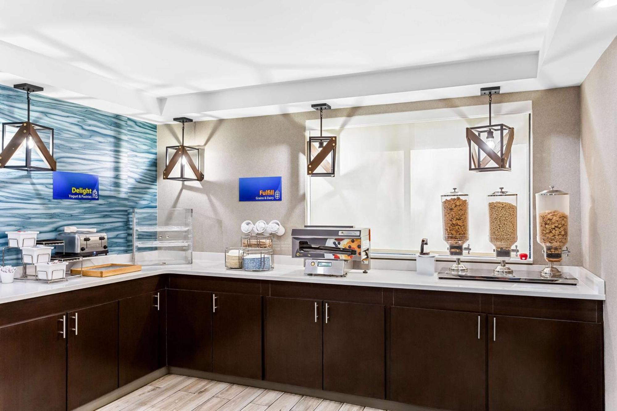 Best Western West Lebanon-Hanover Εξωτερικό φωτογραφία