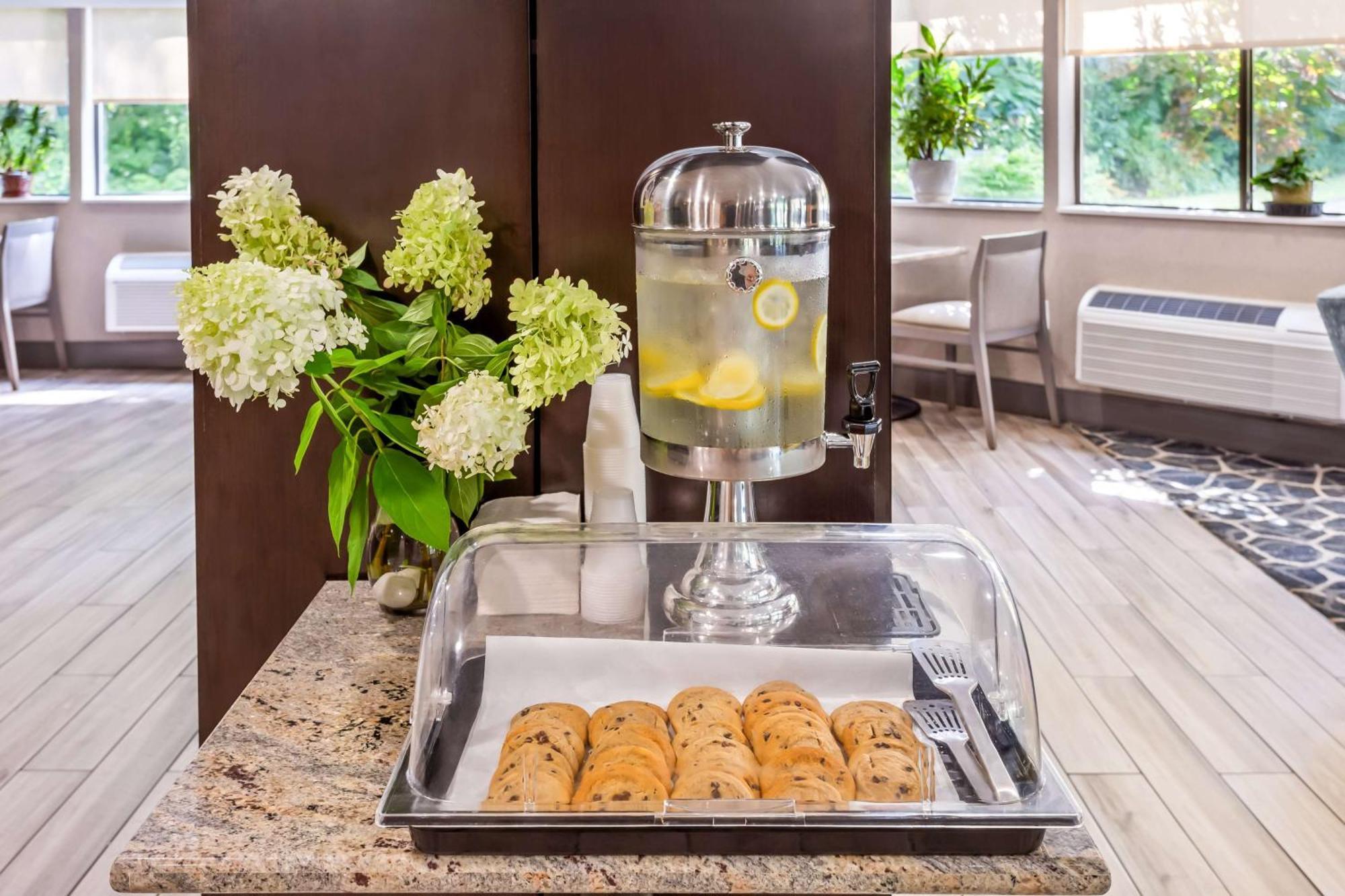 Best Western West Lebanon-Hanover Εξωτερικό φωτογραφία