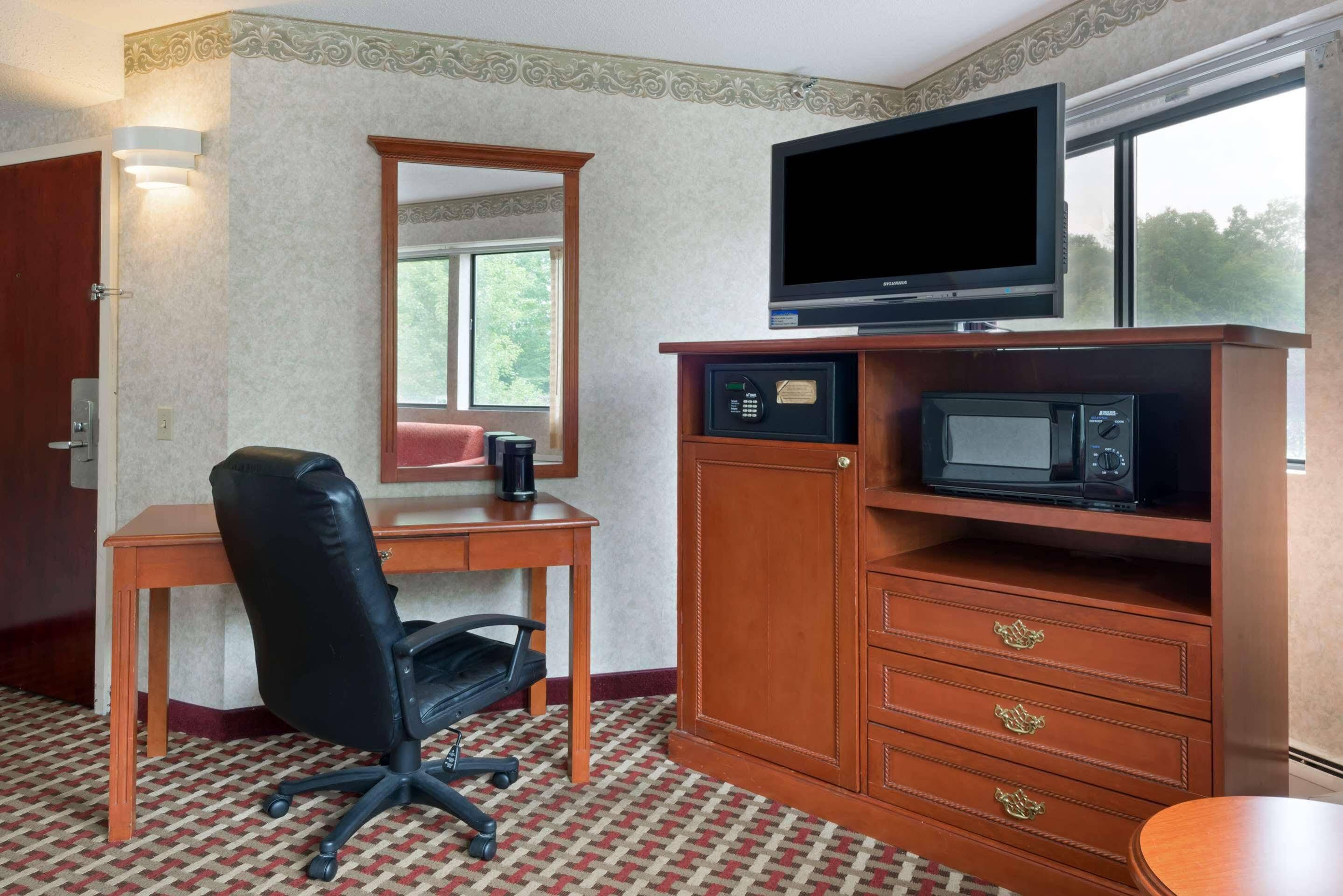 Best Western West Lebanon-Hanover Εξωτερικό φωτογραφία